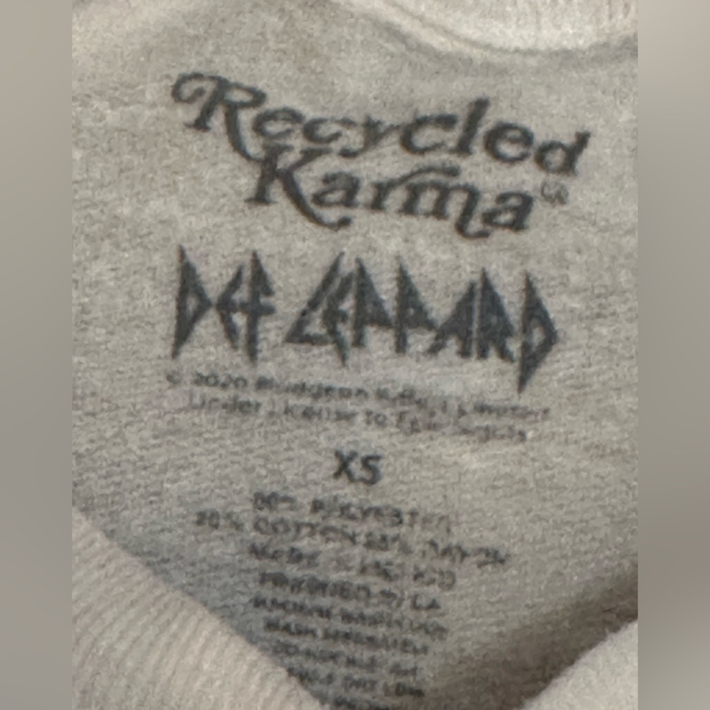 Recycled Karma Def Leppard 1992 Tour White Sweatshirt - Picture 2 of 3